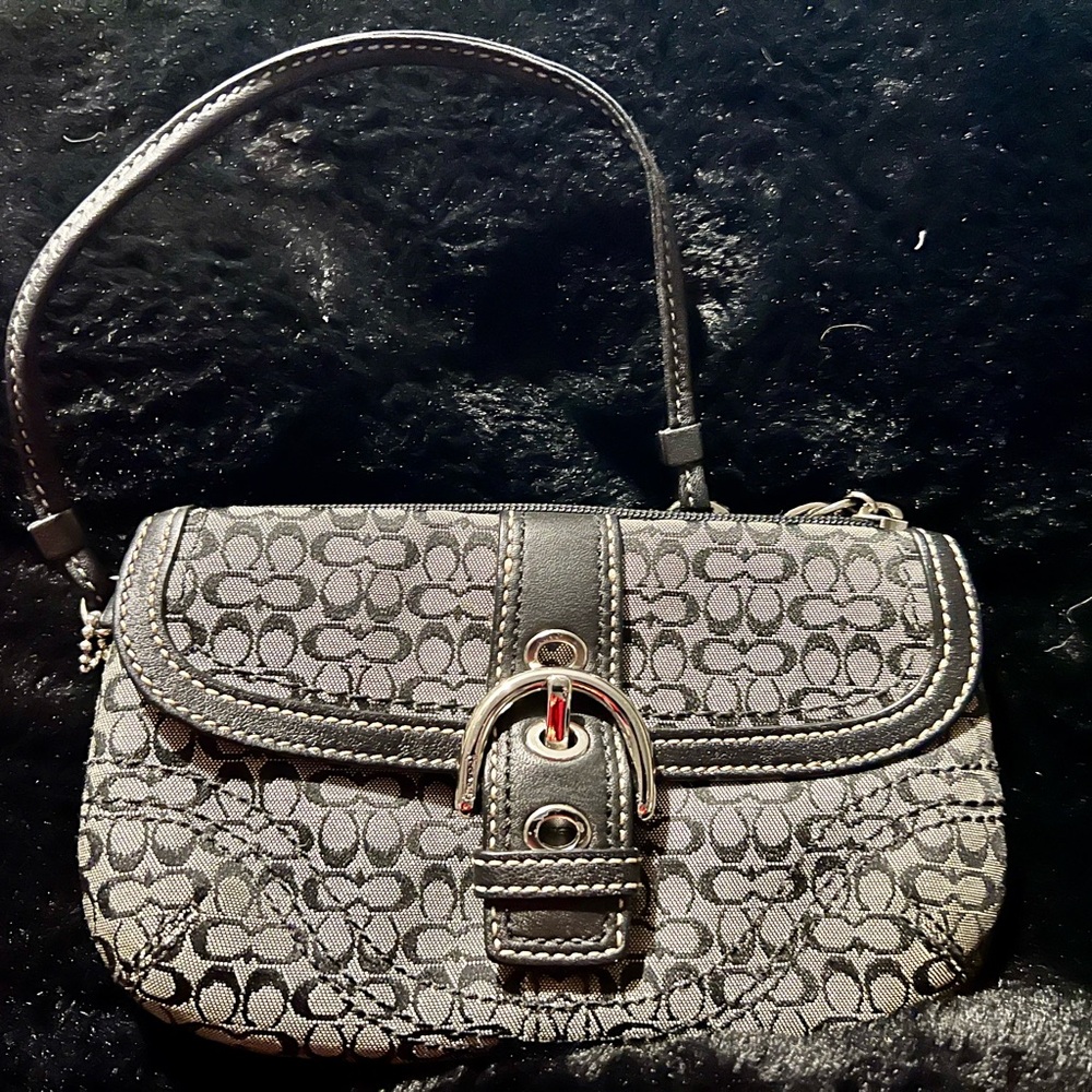 PENDING-Coach Black and Gray Signature Shoulder Bag